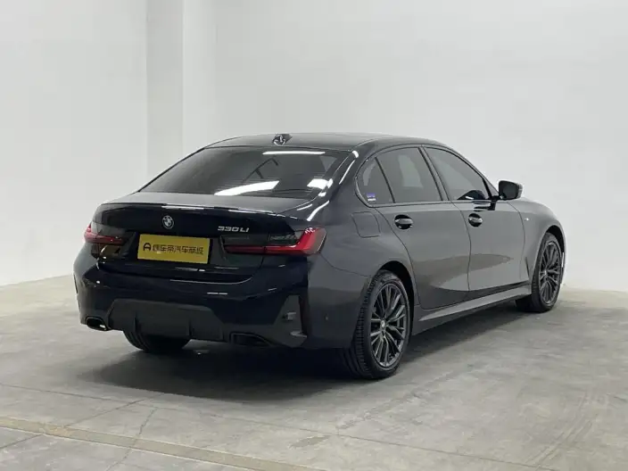 BMW 3 Series 2023 Model 330Li M Sports Night Set – фото 7