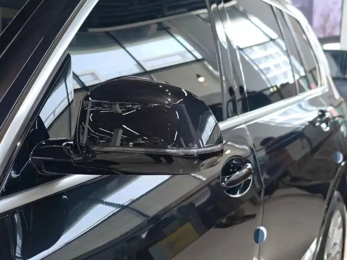 BMW X7 2023 Model xDrive40i Leading Model Luxury Set – фото 8