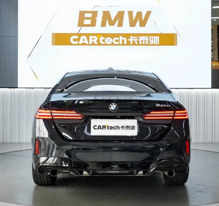 BMW 5 Series 2025 Model 530Li Leading Model M Sports Set – фото 5
