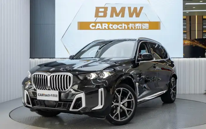 BMW X5 2023 Model xDrive30Li Exclusive Model M Sports Set – фото 1