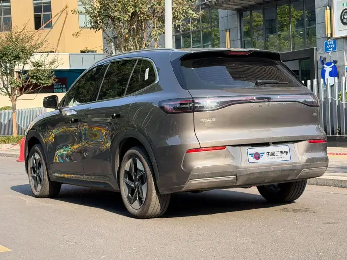 Geely Galaxy E5 2026 Model 610km Tiggo + Edition – фото 3