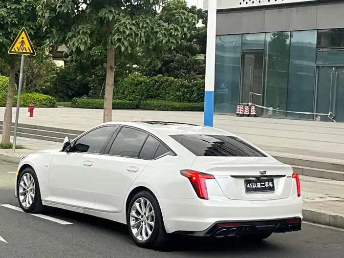 Cadillac CT5 2023 Model 28T Luxury Model Standard Edition – фото 5