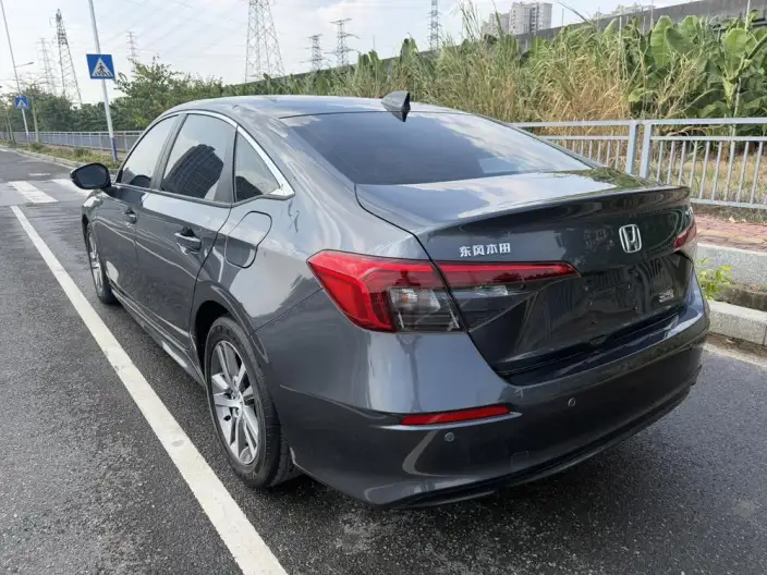 Honda Civic 2022 Model 240TURBO CVT Dynamic Edition – фото 4