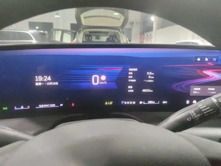 Cadillac CT5 2024 Model 28T Luxury Model Pro – фото 6