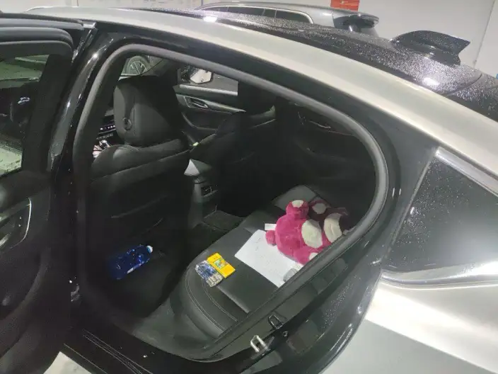 Cadillac CT5 2024 Model 28T Luxury Model Pro – фото 8