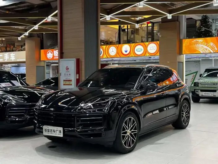 Cayenne 2024 Model Cayenne 3.0T – фото 1