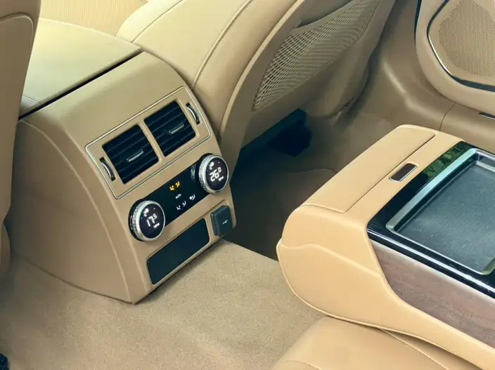 Jaguar XFL 2022 Model 2.0T P250 2WD Exclusive Deluxe Edition – фото 6