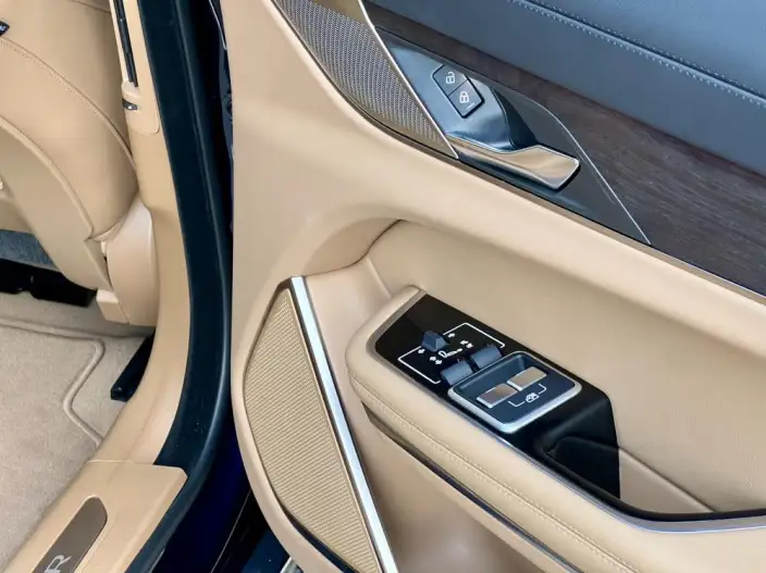 Jaguar XFL 2022 Model 2.0T P250 2WD Exclusive Deluxe Edition – фото 7