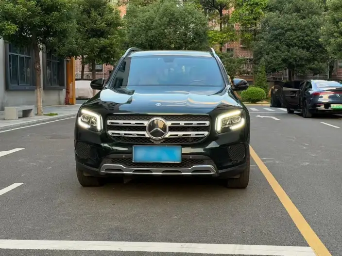 Mercedes-Benz GLB 2023 Model GLB 200 Dynamic Model – фото 2