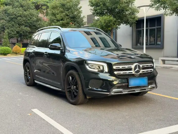 Mercedes-Benz GLB 2023 Model GLB 200 Dynamic Model – фото 3