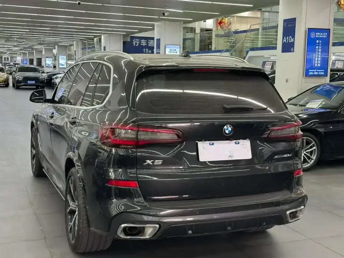 BMW X5 2022 Model Facelift xDrive 40Li M Sports Set – фото 3
