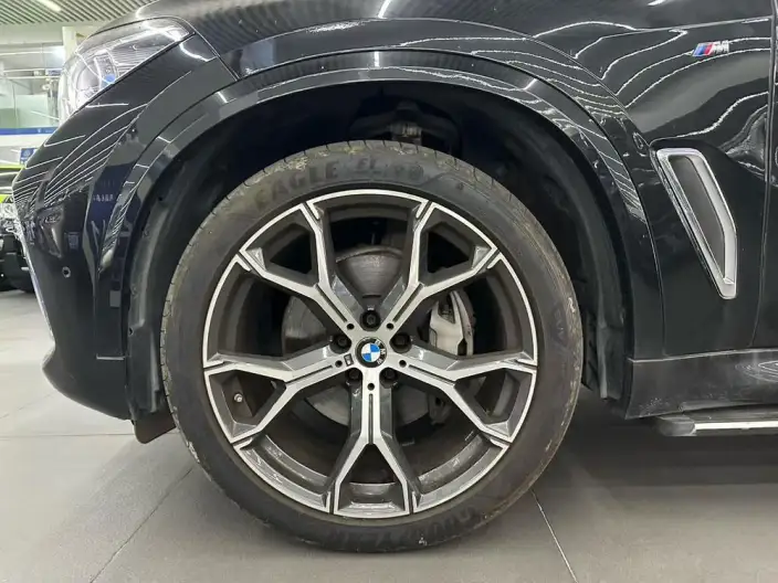 BMW X5 2022 Model Facelift xDrive 40Li M Sports Set – фото 5