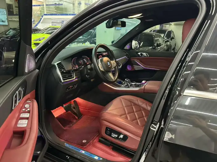 BMW X5 2022 Model Facelift xDrive 40Li M Sports Set – фото 8