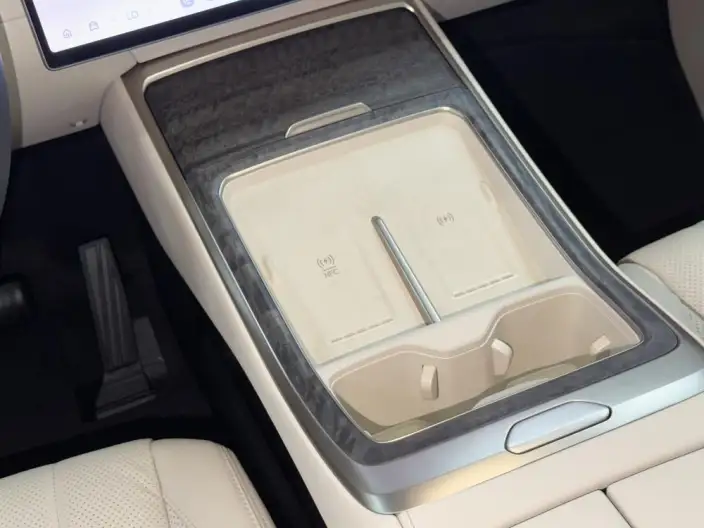 ONVO L90 2025 Model VI seat Edition Ultra – фото 8