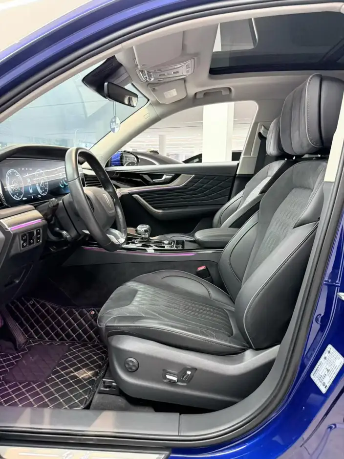 Hongqi HS5 2022 Model 2.0T Flag Lead 4WD Edition – фото 8