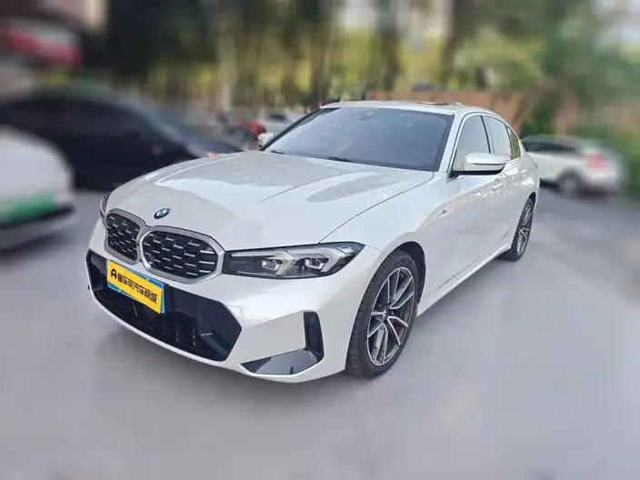 BMW 3 Series 2026 Model 325i M Sports Set – фото 1