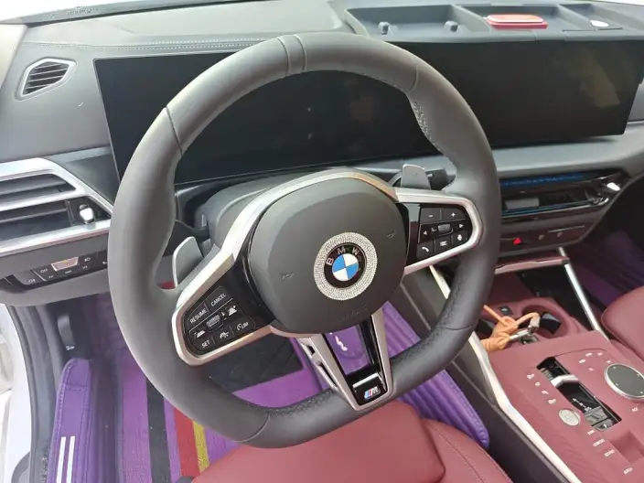 BMW 3 Series 2026 Model 325i M Sports Set – фото 7