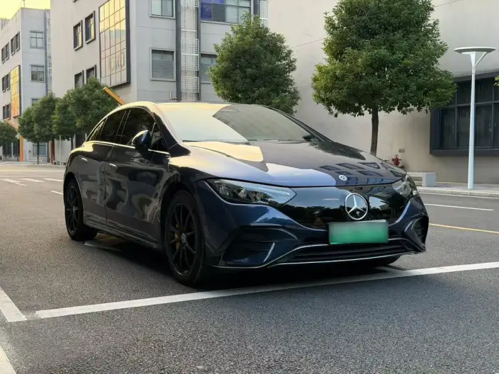 Mercedes-Benz EQE 2022 Model EQE 350 Pioneer Edition – фото 3