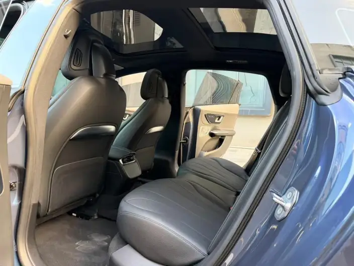 Mercedes-Benz EQE 2022 Model EQE 350 Pioneer Edition – фото 9
