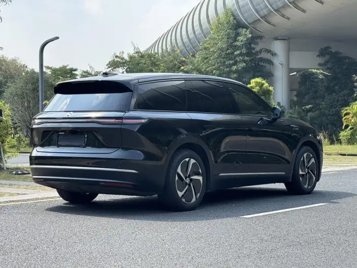 NIO ES8 2023 Model 100kWh Executive Edition – фото 6