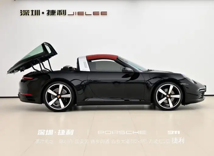 PORSCHE 911 2022 Model Targa 4 3.0T – фото 7