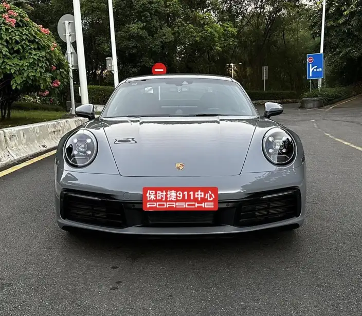 PORSCHE 911 2023 Model Carrera 3.0T – фото 2