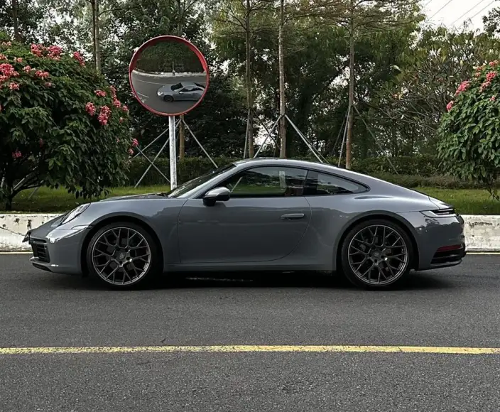 PORSCHE 911 2023 Model Carrera 3.0T – фото 3