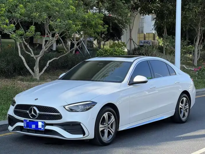 Mercedes-Benz C-Class 2022 Model C 200 L Sports Edition – фото 1