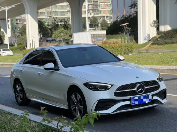 Mercedes-Benz C-Class 2022 Model C 200 L Sports Edition – фото 3