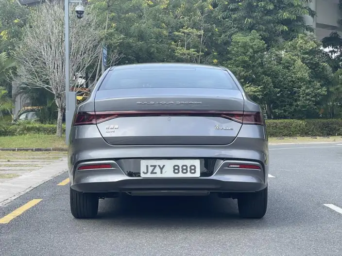 BYD Qin PLUS DM 2023 Model DM-i Champion Edition 55KM Leading Model – фото 6