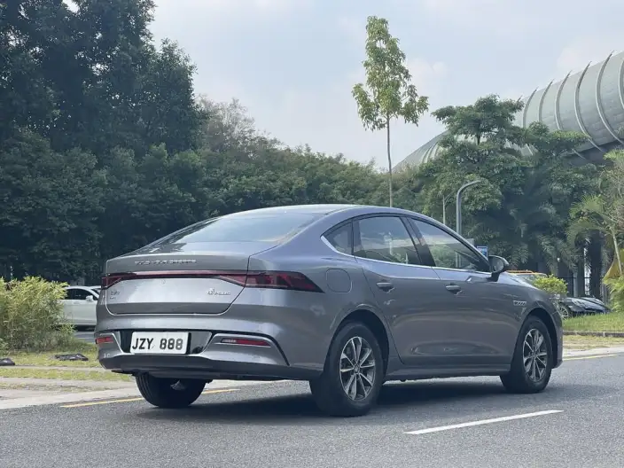 BYD Qin PLUS DM 2023 Model DM-i Champion Edition 55KM Leading Model – фото 7