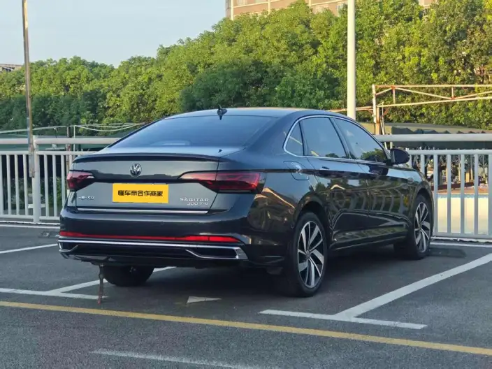 Volkswagen Sagitar 2024 Model 300TSI DSG Superior Edition – фото 6