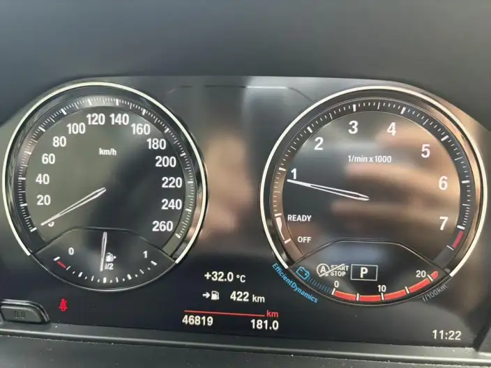 BMW X1 2022 Model sDrive25Li Leading Model – фото 7