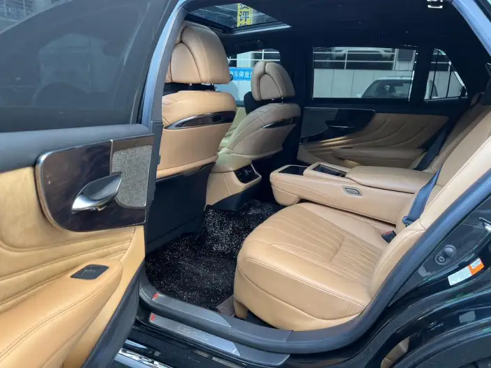 Lexus LS 2021 Model 500h Deluxe Edition – фото 9