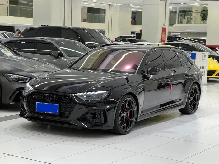 Audi RS 4 2024 Model RS4 2.9T Avant Burning engine Edition – фото 1