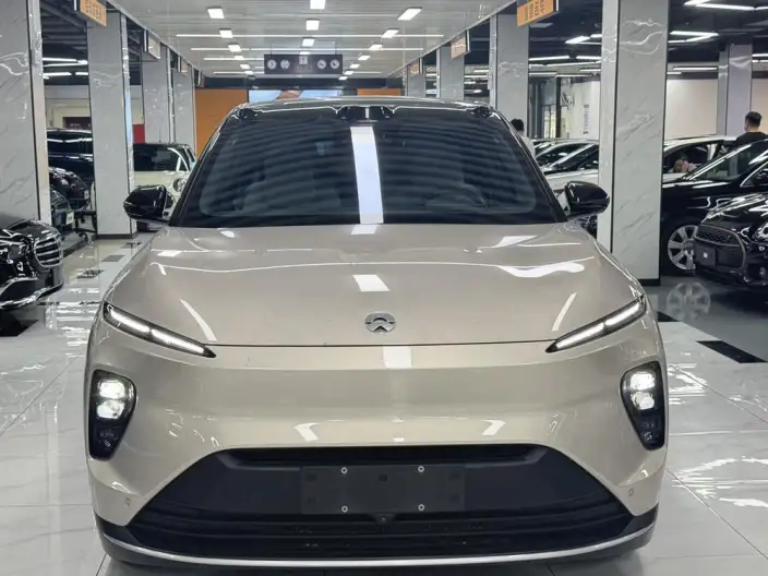 NIO ES8 2024 Model 75kWh – фото 2