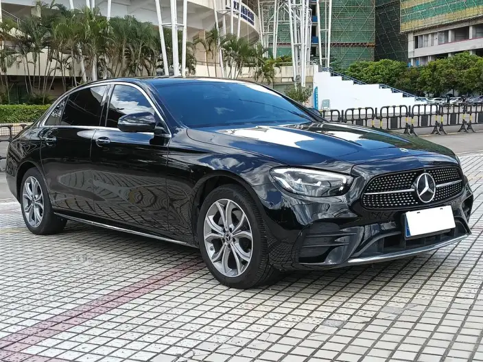 Mercedes-Benz E-Class 2023 Model E 300 L Luxury Model Sports sedan – фото 3