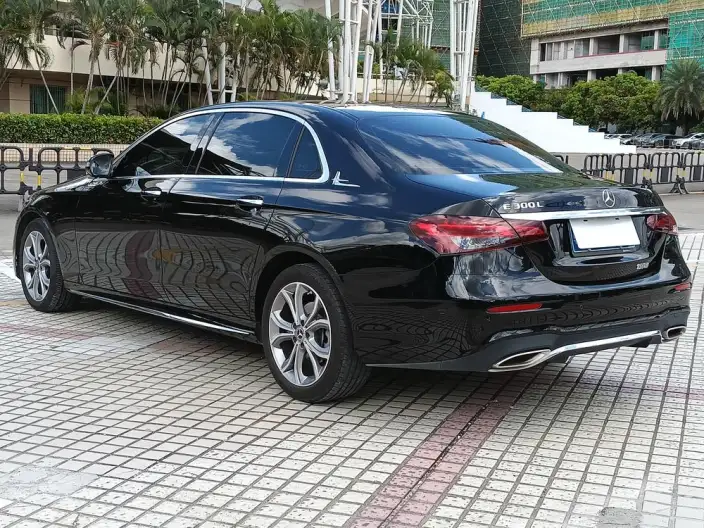 Mercedes-Benz E-Class 2023 Model E 300 L Luxury Model Sports sedan – фото 5