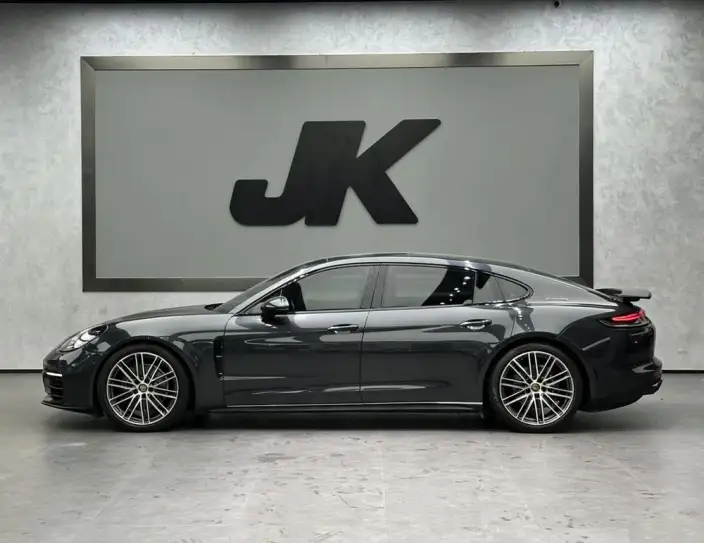 Panamera 2022 Model Panamera 4 Executive Extended Edition 2.9T – фото 3