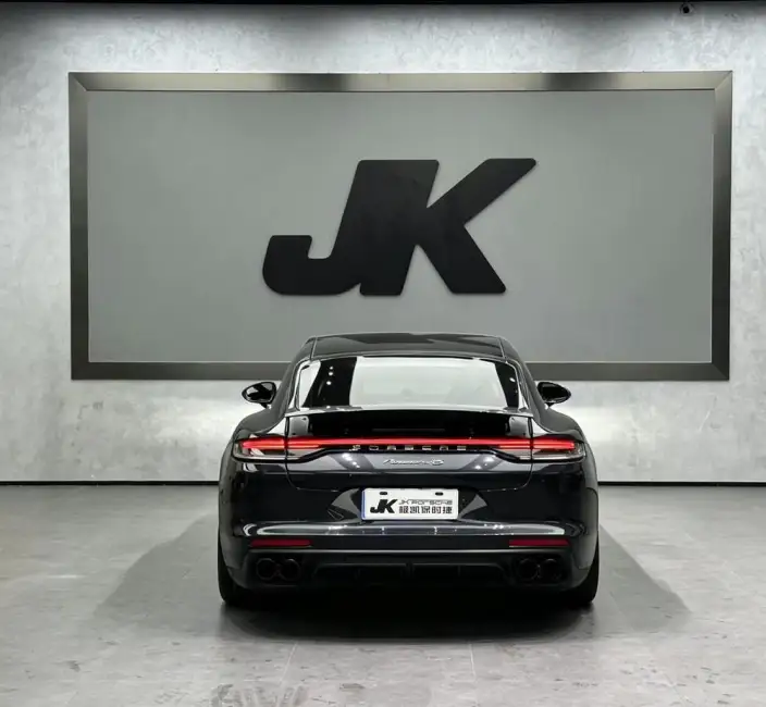 Panamera 2022 Model Panamera 4 Executive Extended Edition 2.9T – фото 5