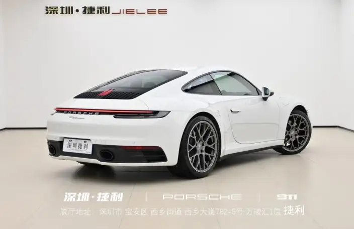 PORSCHE 911 2023 Model Carrera 3.0T – фото 9