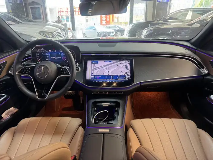 Mercedes-Benz E-Class 2026 Model E 260 L sedan – фото 7