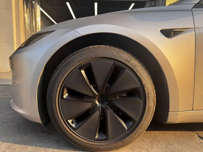 Model 3 2025 Model Rear-wheel drive version – фото 8