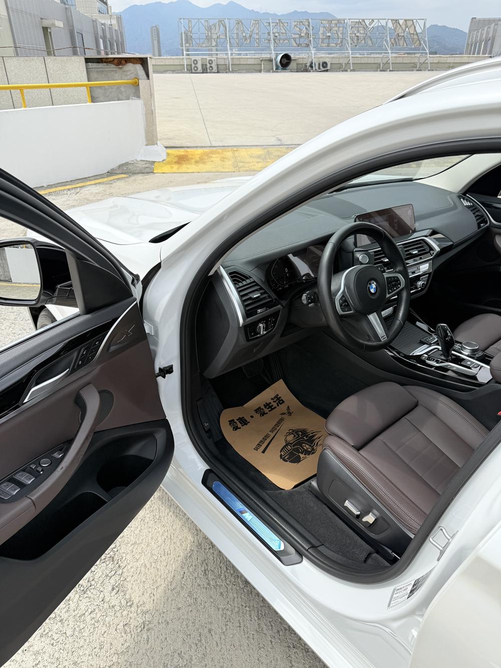 BMW X3 2021 xDrive25i Luxury Package – фото 6