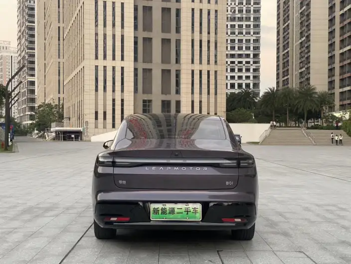 Leapmotor B01 2025 Model 650 Yuexiang Edition – фото 5