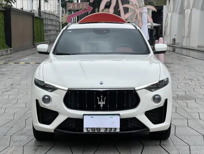 Levante 2022 Model 3.0T Modena – фото 2