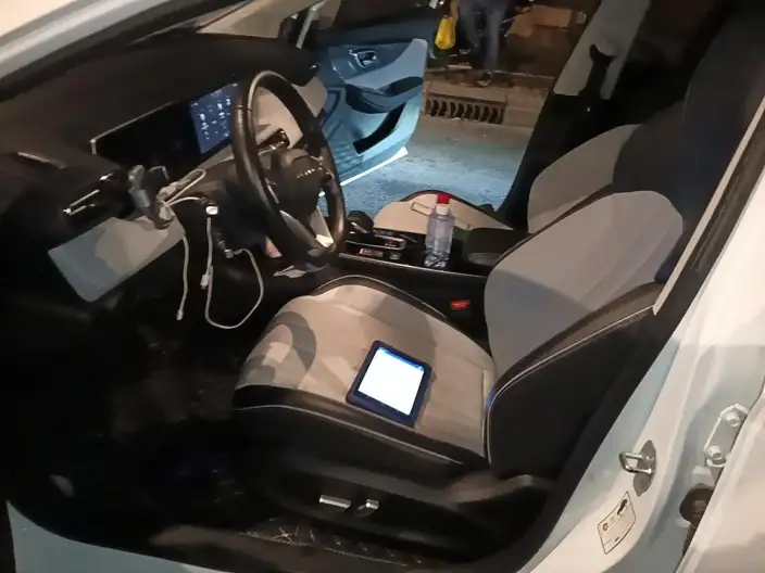BAIC EU5 PLUS 2021 Model R500 Premium Edition – фото 10