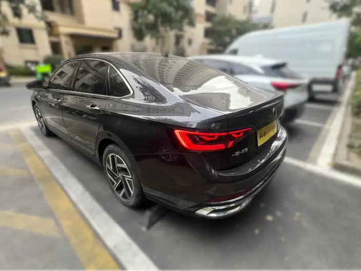 Volkswagen Sagitar 2024 Model 300TSI DSG Beyond Edition – фото 4