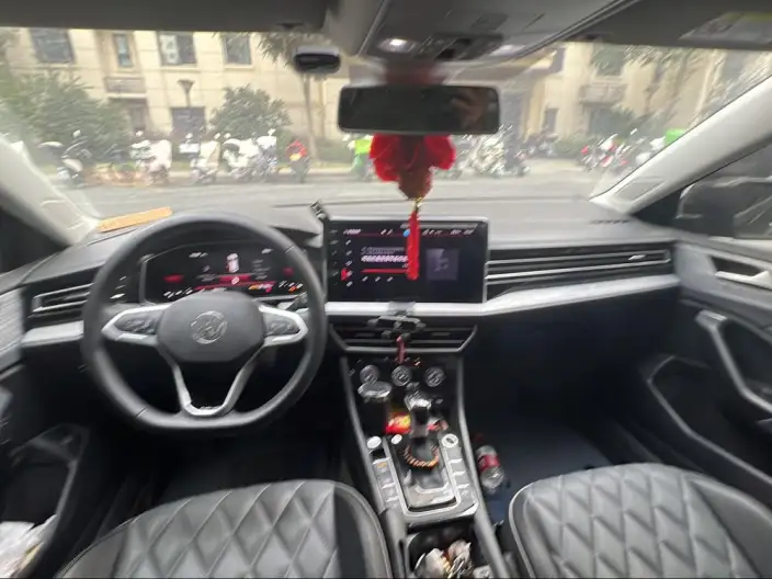 Volkswagen Sagitar 2024 Model 300TSI DSG Beyond Edition – фото 5