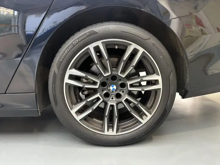 BMW 5 Series 2024 Model 530Li Leading Model M Sports Set – фото 9